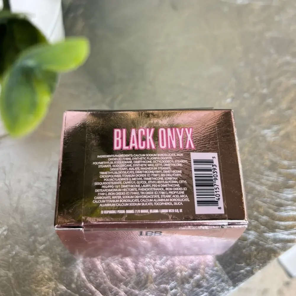 Jeffree Star Black‎ Onyx New in Box Eye Gloss Black White Silver Pearls NIB